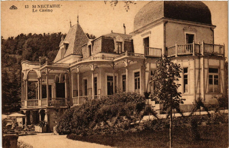 Carte postale ancienne Saint-Nectaire le casino à Saint-Nectaire