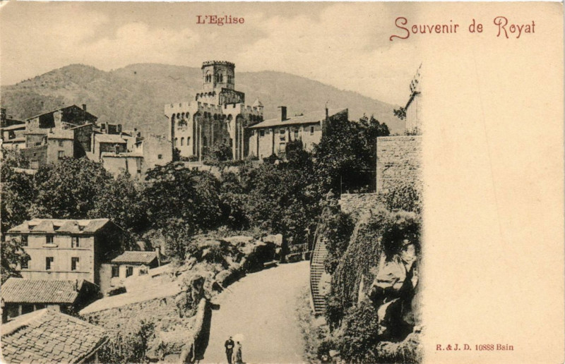 Carte postale ancienne Souvenir de Royat L'Eglise à Royat