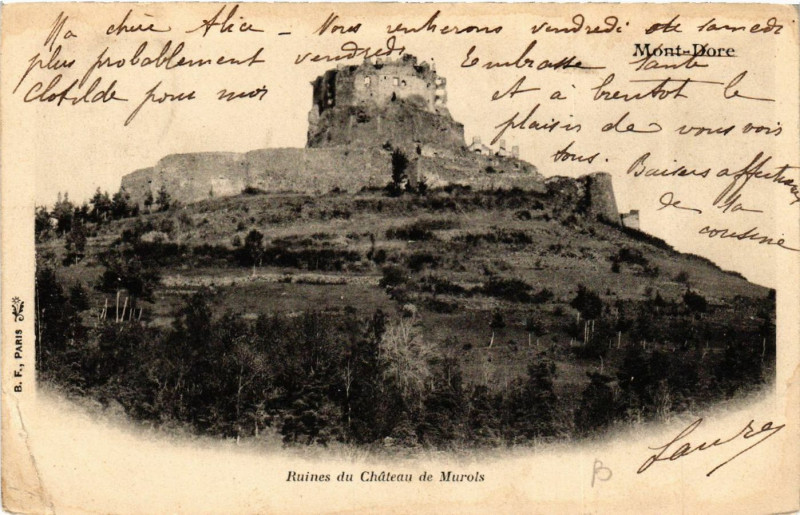 Carte postale ancienne Ruines du Chateau de Murols à Murol