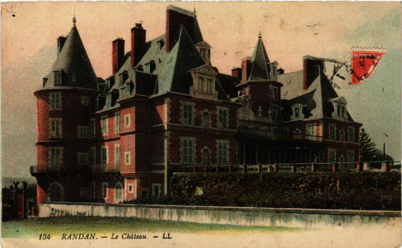 Carte postale ancienne Randan Le Chateau à Randan