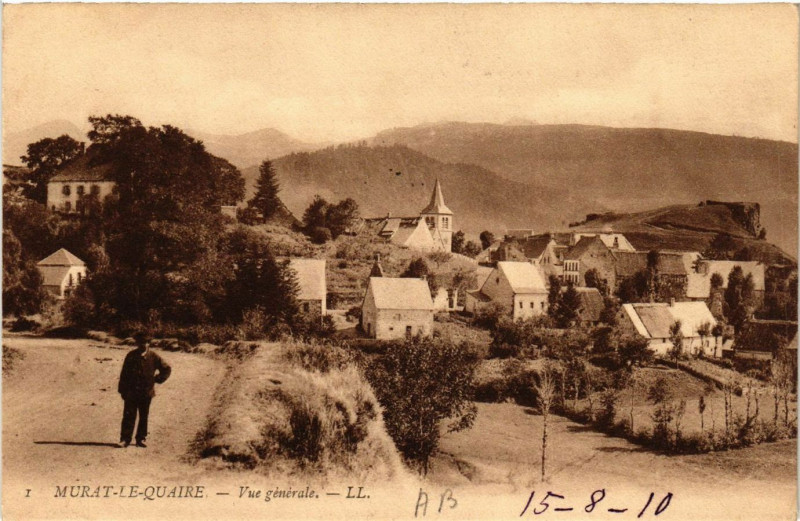 Carte postale ancienne Murat-le-Quaire vue générale à Murat-le-Quaire