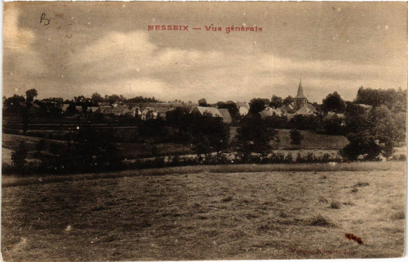 Carte postale ancienne Messeix vue générale à Messeix