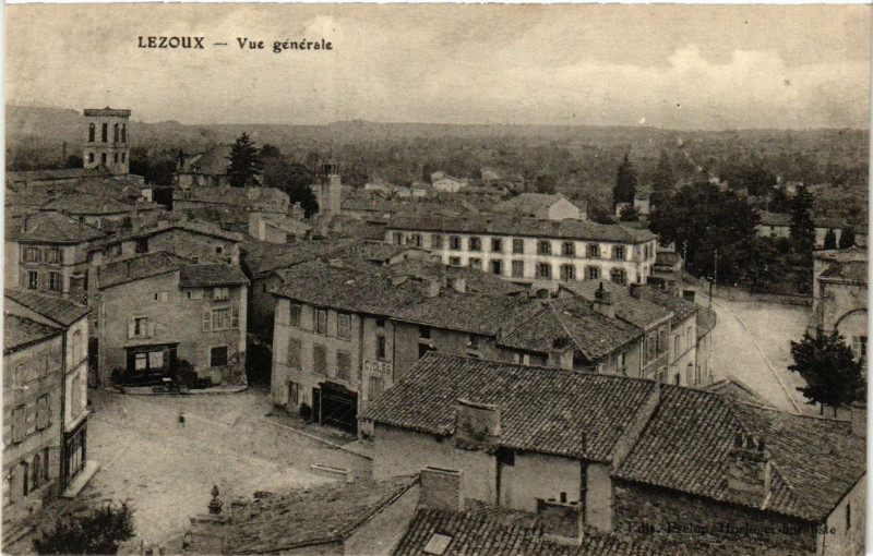 Carte postale ancienne Lezoux vue générale à Lezoux