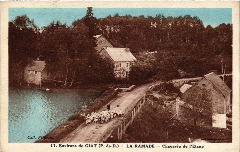 Carte postale ancienne La Ramade Chaussée de l'Etang