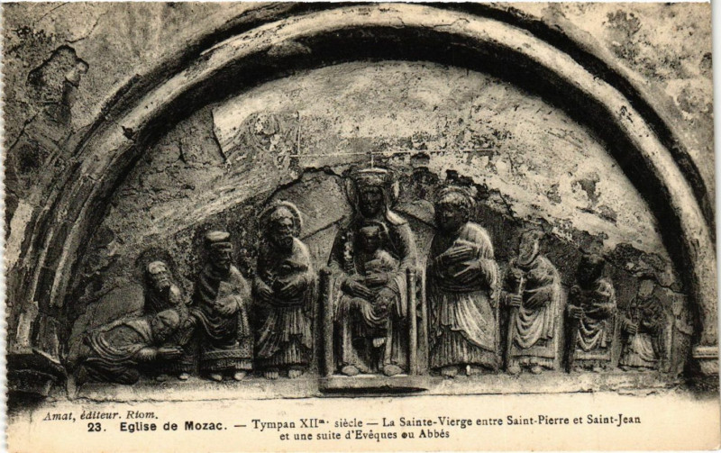 Carte postale ancienne Eglise de Mozac Tympan. La Ste-Vierge à Mozac