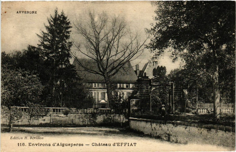 Carte postale ancienne Auvergne Chateau d'Effiat à Effiat