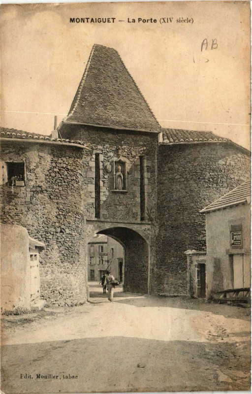 Carte postale ancienne Montaiguet La Porte