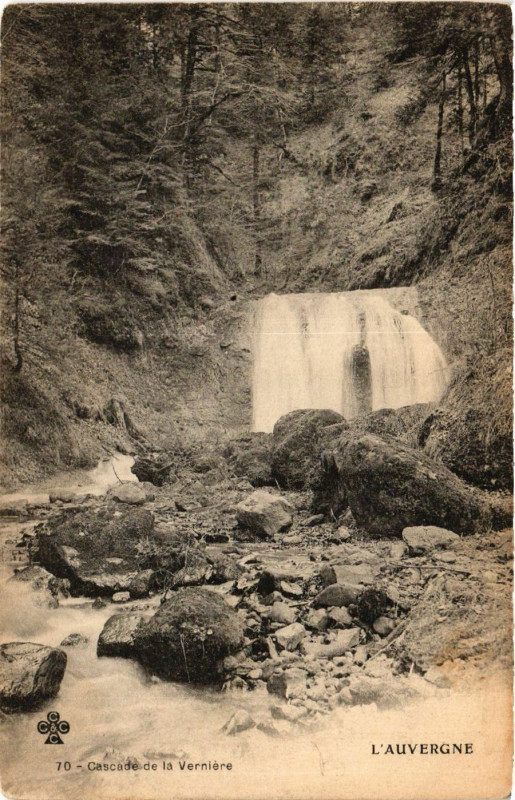 Carte postale ancienne L'Auvergne Cascade de la Verniere `