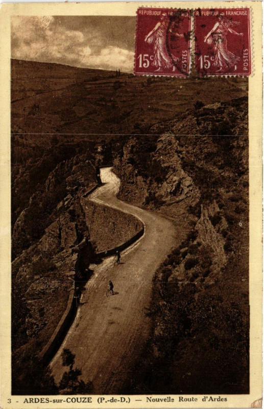 Carte postale ancienne Ardes-sur-Couze Nouvelle Route d'Ardes à Ardes