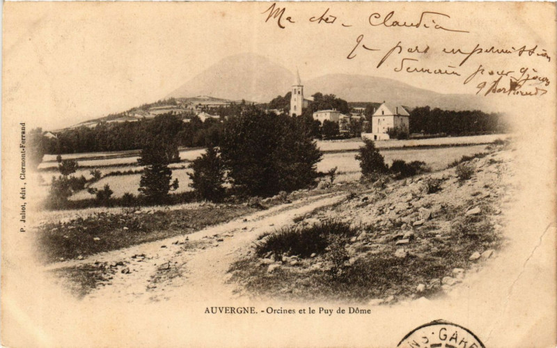 Carte postale ancienne Auvergne Orcines et le Puy-de-Dome à Orcines