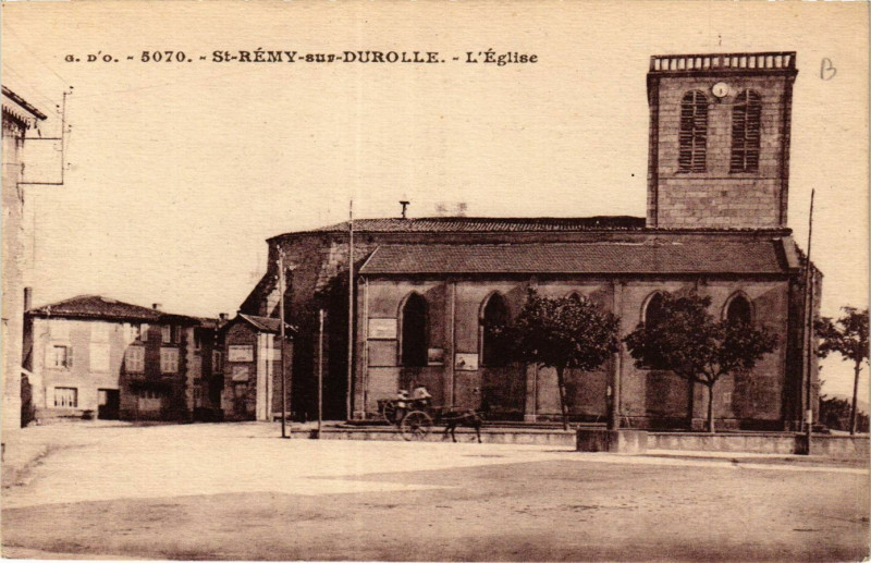 Carte postale ancienne Saint-Remy-sur-Durolle L'Eglise