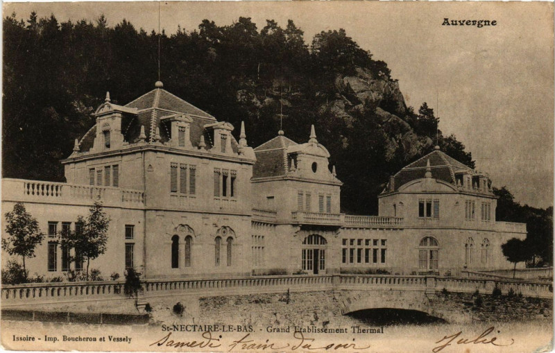 Carte postale ancienne Saint-Nectaire-le-Bas Grand Etabl. THERMal à Saint-Nectaire