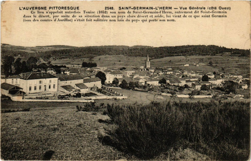 Carte postale ancienne Saint-Germain-L'Herm vue générale. Cote Ouest à Saint-Germain-l'Herm