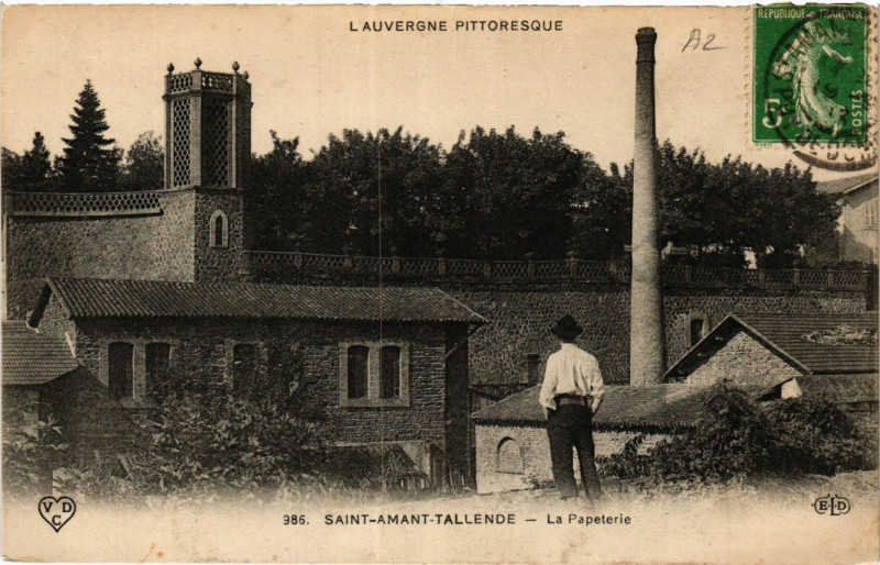 Carte postale ancienne L'Auvergne Pittoresque Saint-Amand-Tallende La Papeterie à Tallende