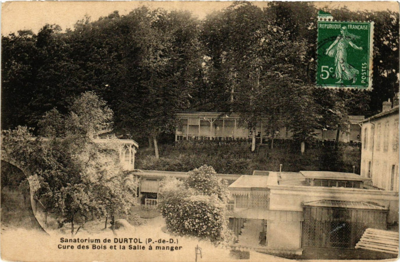 Carte postale ancienne Sanatorium de Durtol Cure-des-Bois et la Salle a manger à Durtol