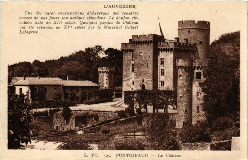 Carte postale ancienne L'Auvergne Pontgibaud Le chateau à Pontgibaud
