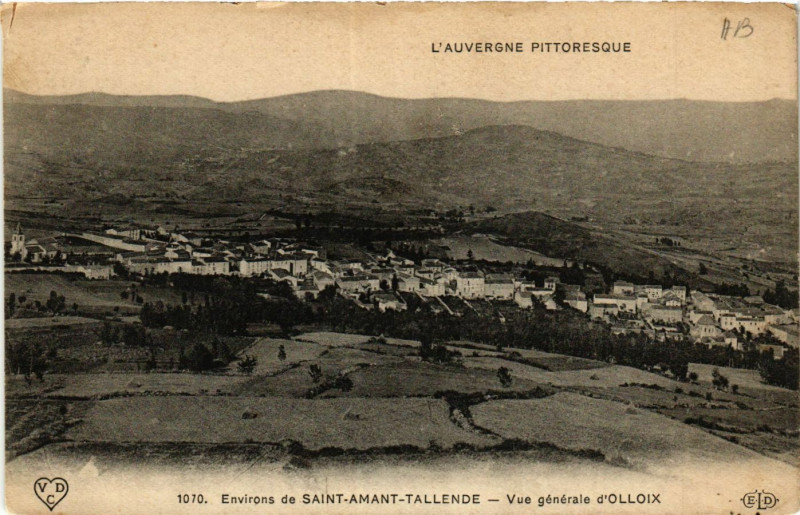 Carte postale ancienne L'Auvergne Pittoresque Vue générale d'Olloix à Olloix