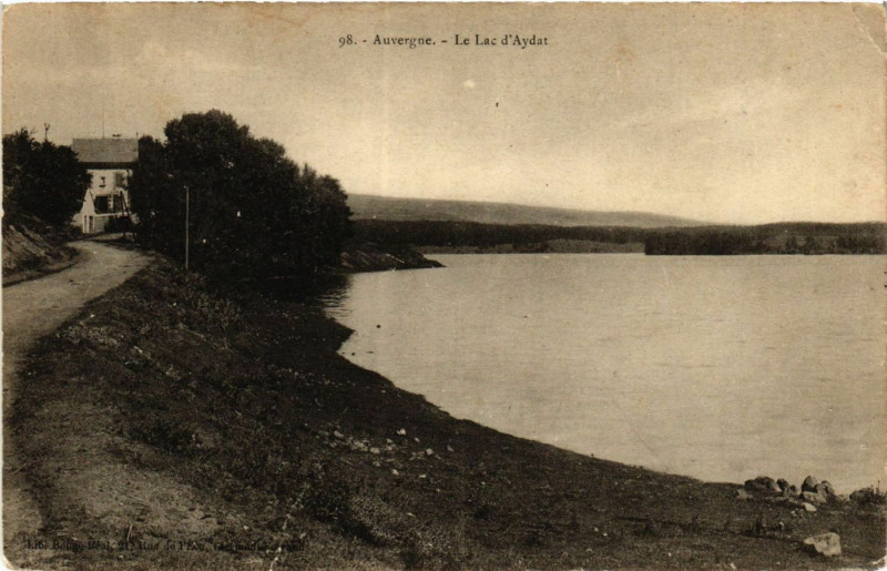 Carte postale ancienne L'Auvergne Le Lac d'Aydat ` à Aydat