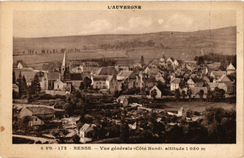 Carte postale ancienne Besse vue générale. Cote Nord