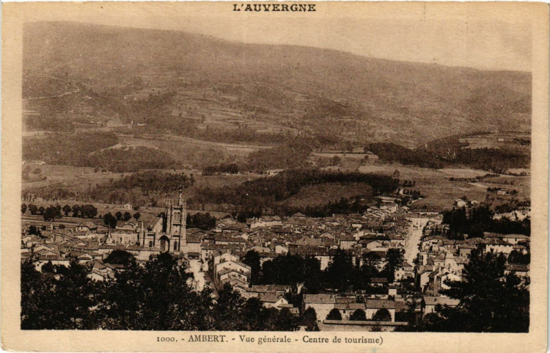 Carte postale ancienne Ambert vue générale - Centre de tourisme à Ambert