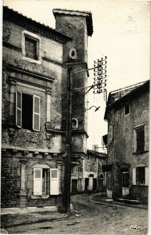 Carte postale ancienne Vollore-Ville (P.-de-D.) - Rue de l'Eglise - Maison ancienne à Vollore-Ville