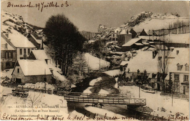 Carte postale ancienne Auvergne - La Bourboule en hiver (Le Quartier Bas et Pont Montel) à La Bourboule