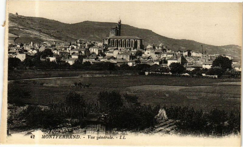 Carte postale ancienne Montferrand - Vue générale