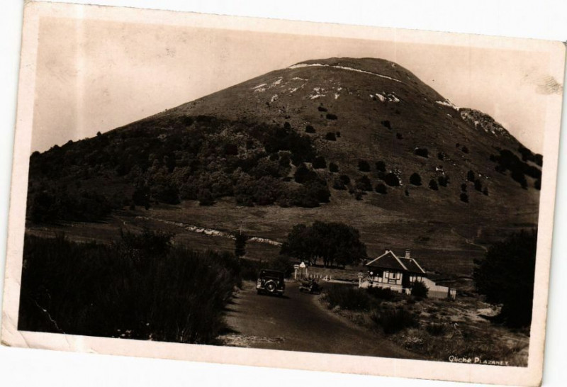 Carte postale ancienne Le Peage de l'Autoroute du Puy-de-Dome