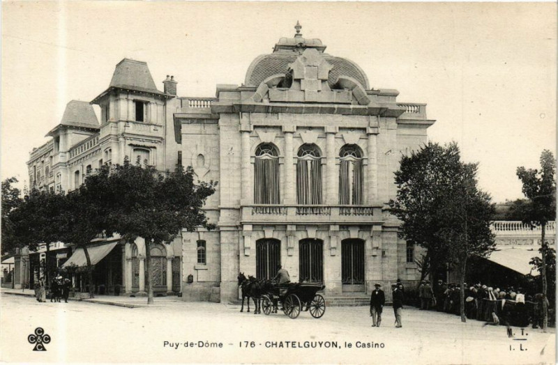 Carte postale ancienne Puy-de-Dome - Chatel-Guyon le Casino à Châtel-Guyon