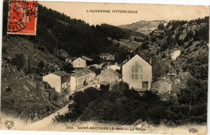 Carte postale ancienne Saint-Nectaire-le-Bas - La Vallée à Saint-Nectaire