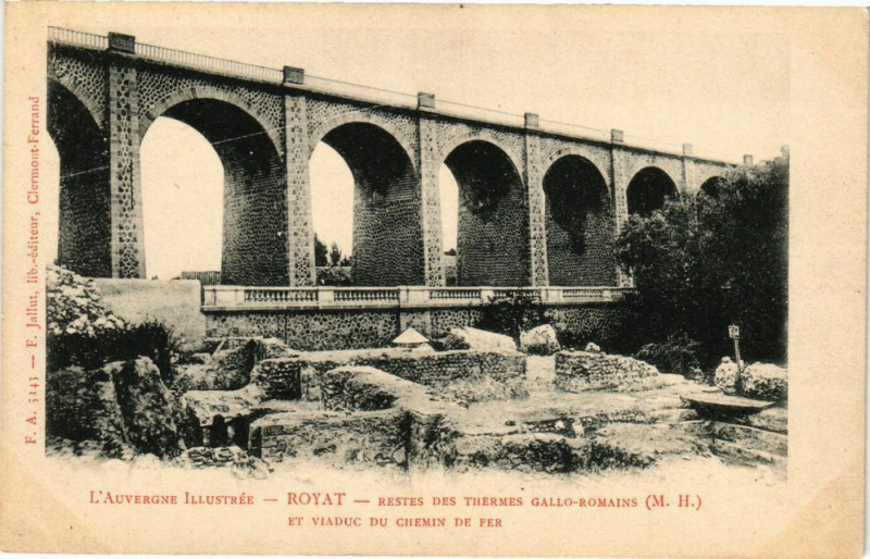 Carte postale ancienne Royat - Restes des tHERMes à Royat