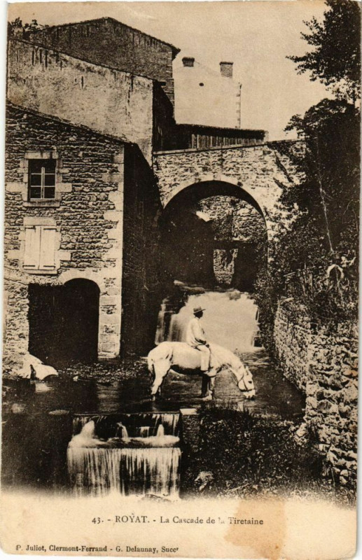 Carte postale ancienne Royat - La cascade de la tiretaine à Royat