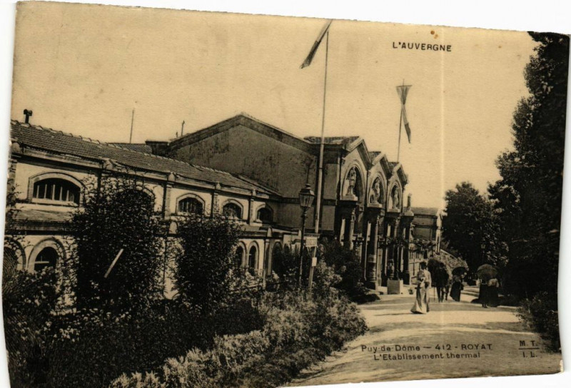 Carte postale ancienne Royat - L'Etabl. tHERMal à Royat