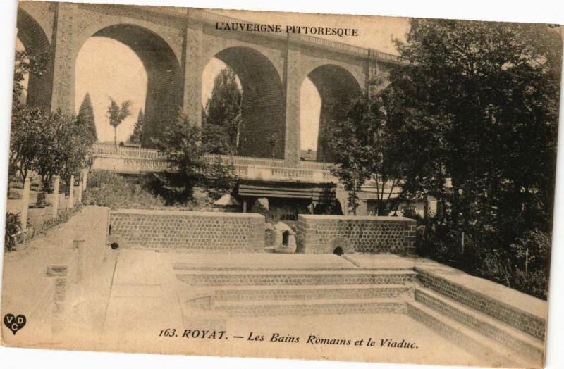 Carte postale ancienne Royat-les-Bains romains à Royat