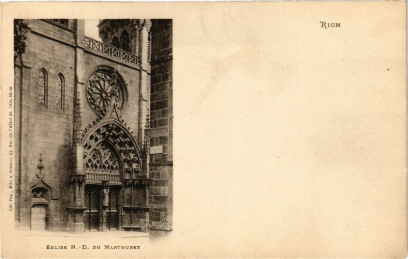 Carte postale ancienne Riom - Eglise du marthuret à Riom