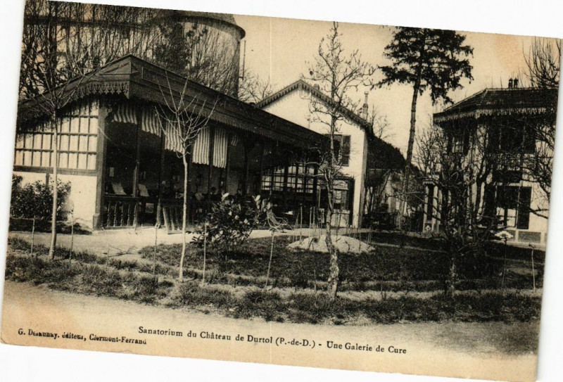 Carte postale ancienne Sanatorium du Chateau de Durtol (P.-de-D.) - Une Galerie de Cure à Durtol
