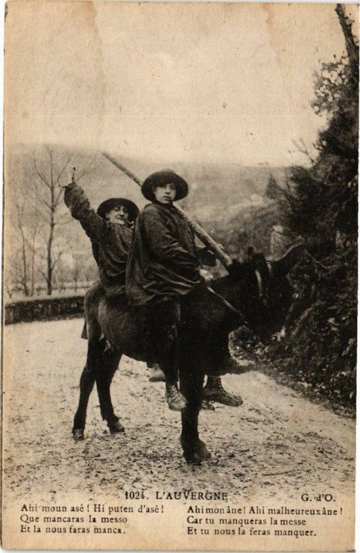 Carte postale ancienne L'Auvergne