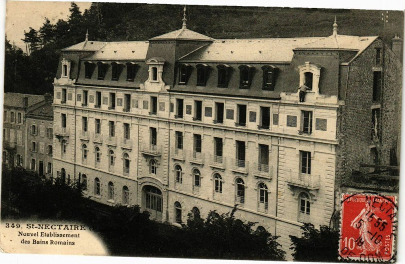 Carte postale ancienne Saint-Nectaire - Nouvel Etabl. des Bains Romains à Saint-Nectaire