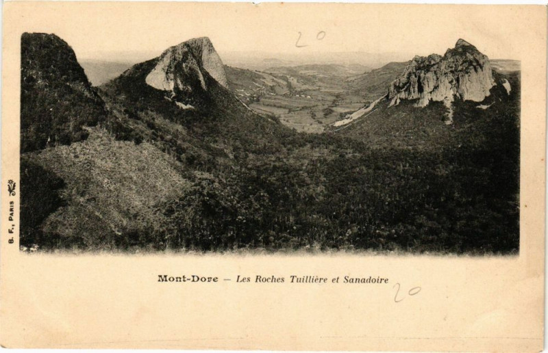 Carte postale ancienne Mont-Dore - Les roches tuilliere et sanadoire à Mont-Dore