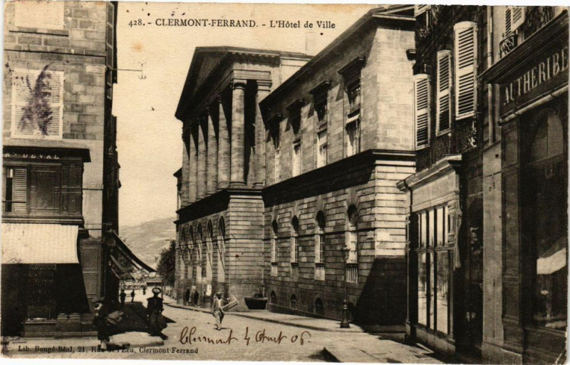 Carte postale ancienne Clermont-Ferrand - L'Hotel de Ville à Clermont-Ferrand