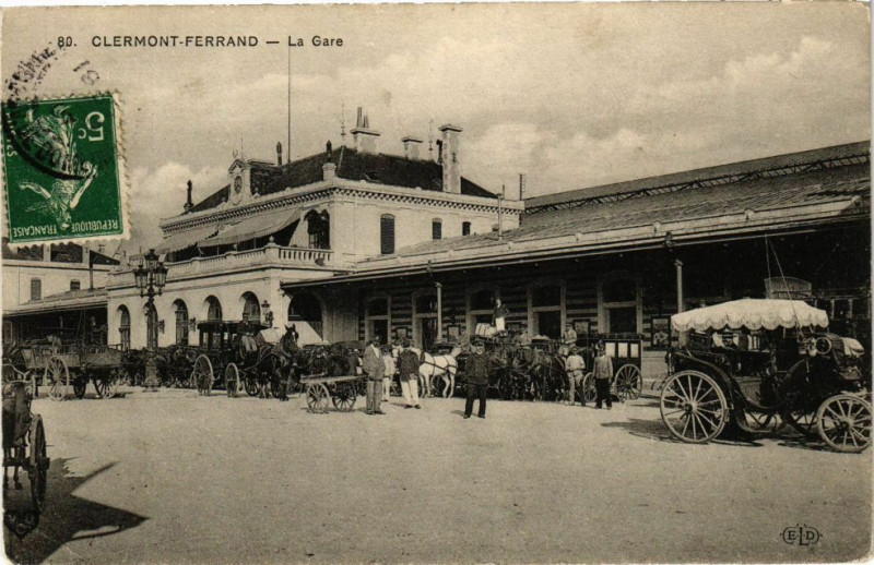 Carte postale ancienne Clermont-Ferrand - La Gare à Clermont-Ferrand