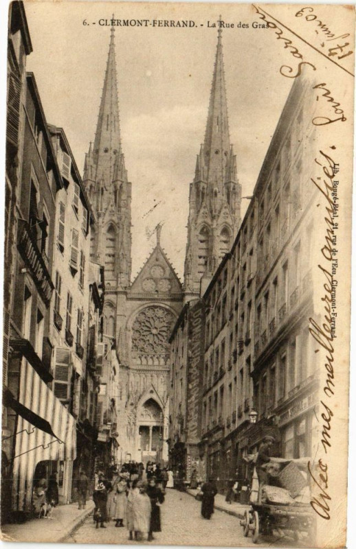 Carte postale ancienne Clermont-Ferrand - La Rue des Gras à Clermont-Ferrand
