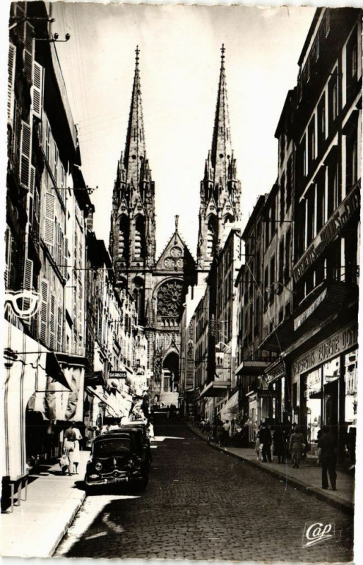 Carte postale ancienne Clermont-Ferrand - Rue des Gras à Clermont-Ferrand