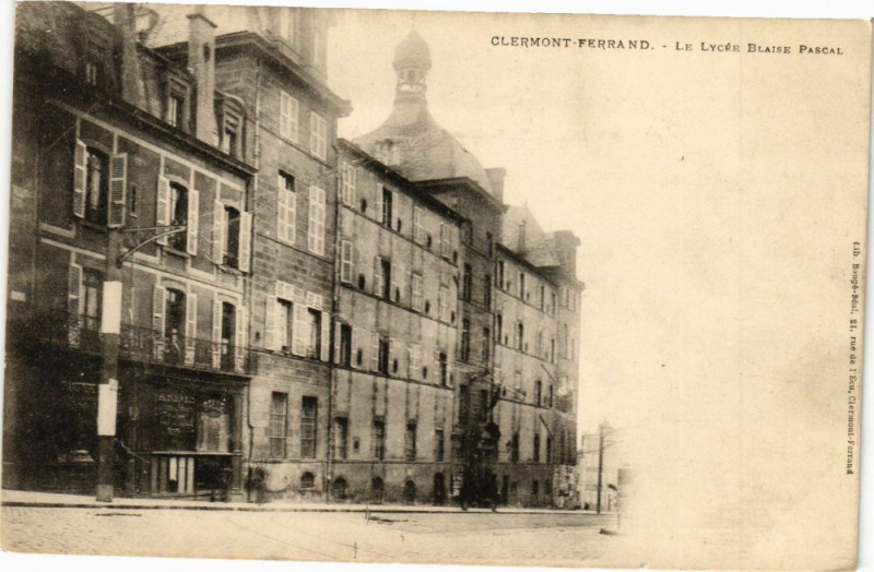 Carte postale ancienne Clermont-Ferrand - La Lycée Blaise Pascal à Clermont-Ferrand