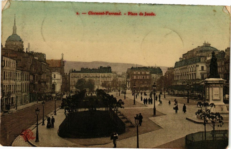 Carte postale ancienne Clermont-Ferrand - Place de Jeude à Clermont-Ferrand
