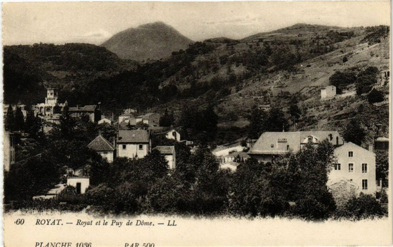 Carte postale ancienne Royat - Royat et le Puy-de-Dome à Royat