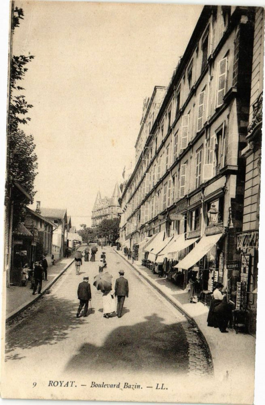 Carte postale ancienne Royat - Boulevard Bazin à Royat