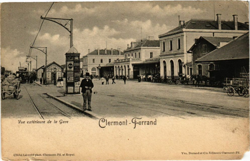 Carte postale ancienne Vue exterieure de la Gare - Clermont-Ferrand à Clermont-Ferrand