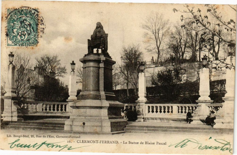 Carte postale ancienne Clermont-Ferrand La Statue de Blaise Pascal à Clermont-Ferrand