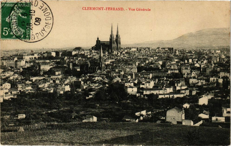 Carte postale ancienne Clermont-Ferrand - Vue générale à Clermont-Ferrand